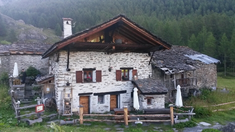 Singltrek v Savoie Enduro 4